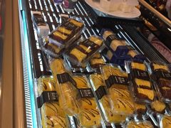 -红跑车HPCBAKERY(汉商店)