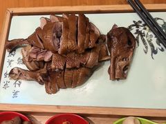 -有红鸡毛店·川菜(建设路店)