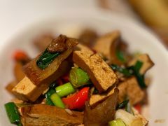 香干回锅肉-老长沙龙虾馆·聚会餐厅(白石洲店)