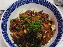 -沪西老弄堂面馆(定西路店)