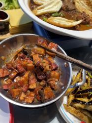 -咪咪比基尼脱毛专业店