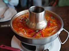 -Chom Cafe and Restaurant