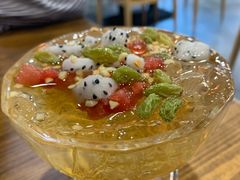 老成都冰粉-楚媚娘炭火蛙锅(宽厚里店)