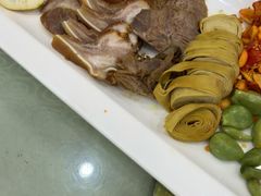 -大鸭梨烤鸭店(金顶街店)