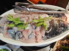 -老船舫·现做活鲜鱼馆(东郊记忆店)