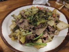 老家酸菜炒牛肉-花二家·生活馆(六运小区店)