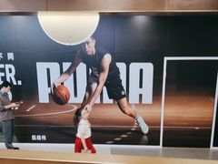 -霸王茶姬(上海恒基名人店)