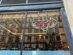 -上海和平饭店维克多咖啡厅 Victor's