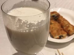 -上海小南国(仲盛世界商城店)