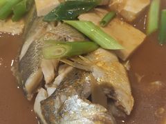 大连小船焖鱼-小船渔村•大连菜•大连焖鱼(明泽街店)
