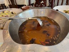 -鑫巴蜀小镇 · 水煮鱼专研店(玉桥店)