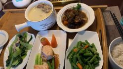 -大美母婴月子中心