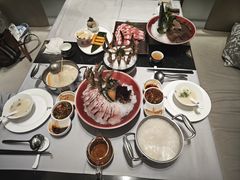 -红鼎豆捞·非遗鲍皇汤火锅(宝丰路店)