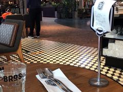 -Moka Bros 摩卡站(西单大悦城店)