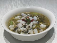 招牌川香酸菜鱼-柒园·三十年创意杭帮菜(龙湖滨江天街店)