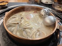 -阿山卓·野生菌火锅·纳西火塘烤肉