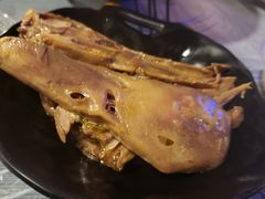 麻辣卤鸭头-虎虎龙虾大排档(双井店)