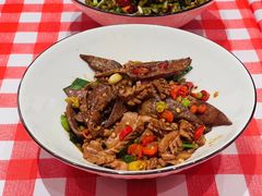 -雷老哥土鲫鱼下饭菜(清河嘉园店)