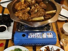 -聚首堂·特色小吃·肘子(什刹海德胜门店)