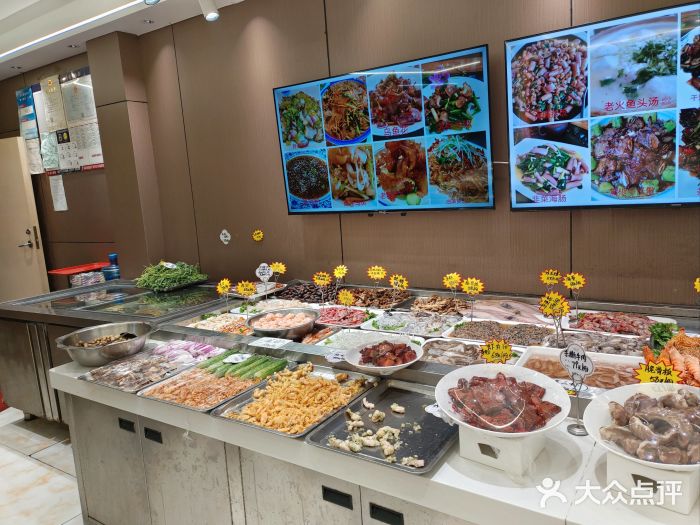 滨海小渔村·海肠捞饭·鲅鱼水饺·特色老火鱼丸汤(华田店)图片