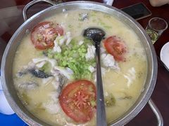 -巴渝川菜馆(建设路店)