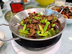 小炒黄牛肉-乔家满族八大碗(流水沟店)