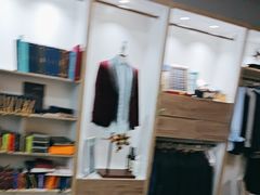 -易改衣·明星裁缝(金桥国际广场店)