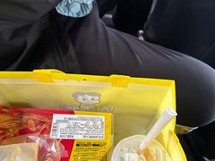 -周黑鸭(武汉武昌区解放路司门口店)