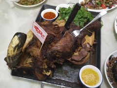 鸿运牛头-伟记牛蹄(道滘店)