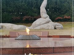 -上海市龙华烈士陵园