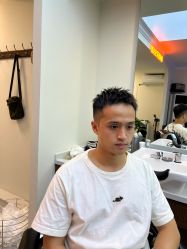 -理昂男士理发店 Barber shop