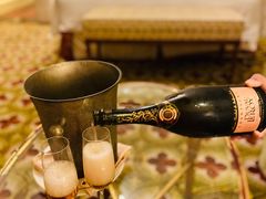 -广州富力丽思卡尔顿酒店