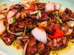 京葱爆猪肝-虎哥私房菜(馒头山店)