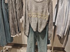 -URBAN REVIVO(西安Momopark店)