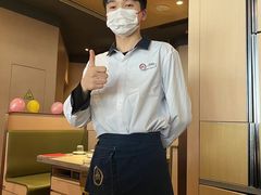 -海底捞火锅(新松江路生日主题店)
