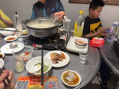 -渔顺生·顺德鱼生·粥底火锅·桑拿鸡(渔人码头店)