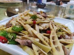 -下梅人家土菜馆(历史文化餐厅度假区店)