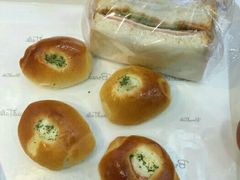 -Bread Talk 面包新语(荟聚店)
