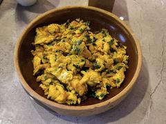 土韭菜炒土鸡蛋-寨子里的·钵钵菜·湘西山里菜(魅力湘西店)