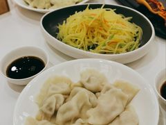 西葫芦鸡蛋-东方饺子王(新奥购物中心店)