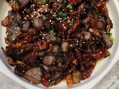 -蔼若春.传承三十年云南菜(金碧公园店)