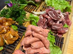 -极简·炭火烤肉主题餐厅·龙虾烧烤·烤羊排(宝龙店)