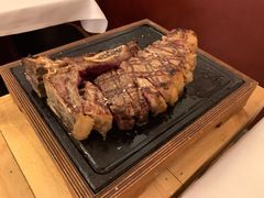-奥斯特牛排馆(美第奇宫店)