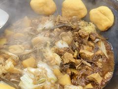 -粘豆包柴火铁锅炖
