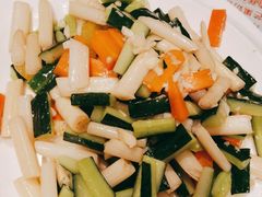 -鲜榨果汁·啤酒鱼(环岛河店)