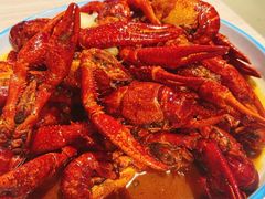 -叶派龙虾•招牌香辣蟹·海鲜(中海国际店)