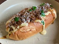 -Rabbit Cafe私房西餐甜点咖啡(栖霞路店)