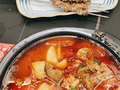 -许哥东北烧烤·铁丳烤串·宫后夹肉(繁花中心店)