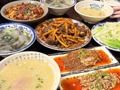 -醉八仙热酒馆(渝中店)