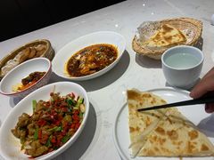-峨嵋小镇·川菜(勒泰中心店)